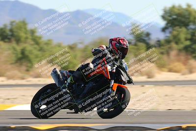 media/Nov-06-2022-SoCal Trackdays (Sun) [[208d2ccc26]]/Turn 7 Set 2 (1050am)/